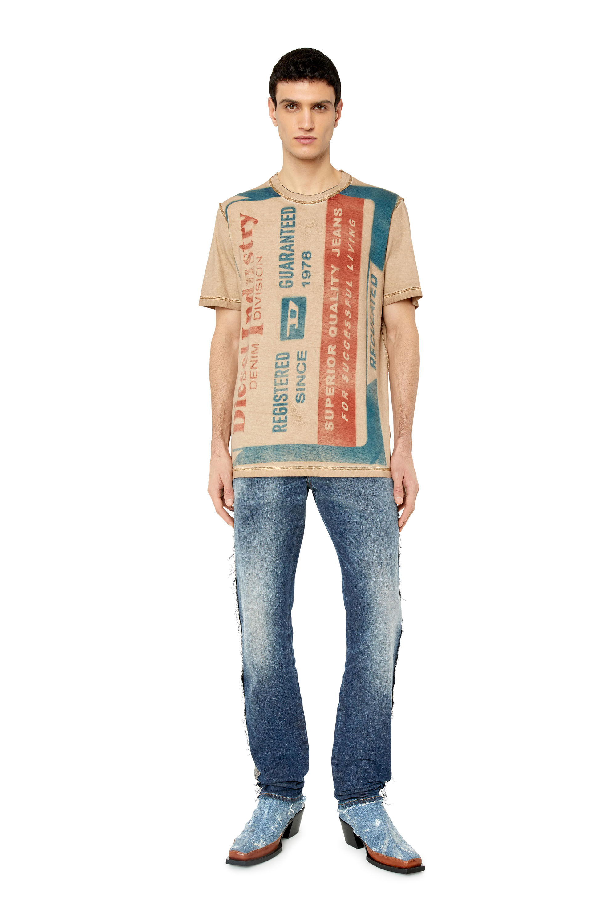Diesel - T-JUST-G13, Man's T-shirt with jacron patch print in Beige/Red - 1