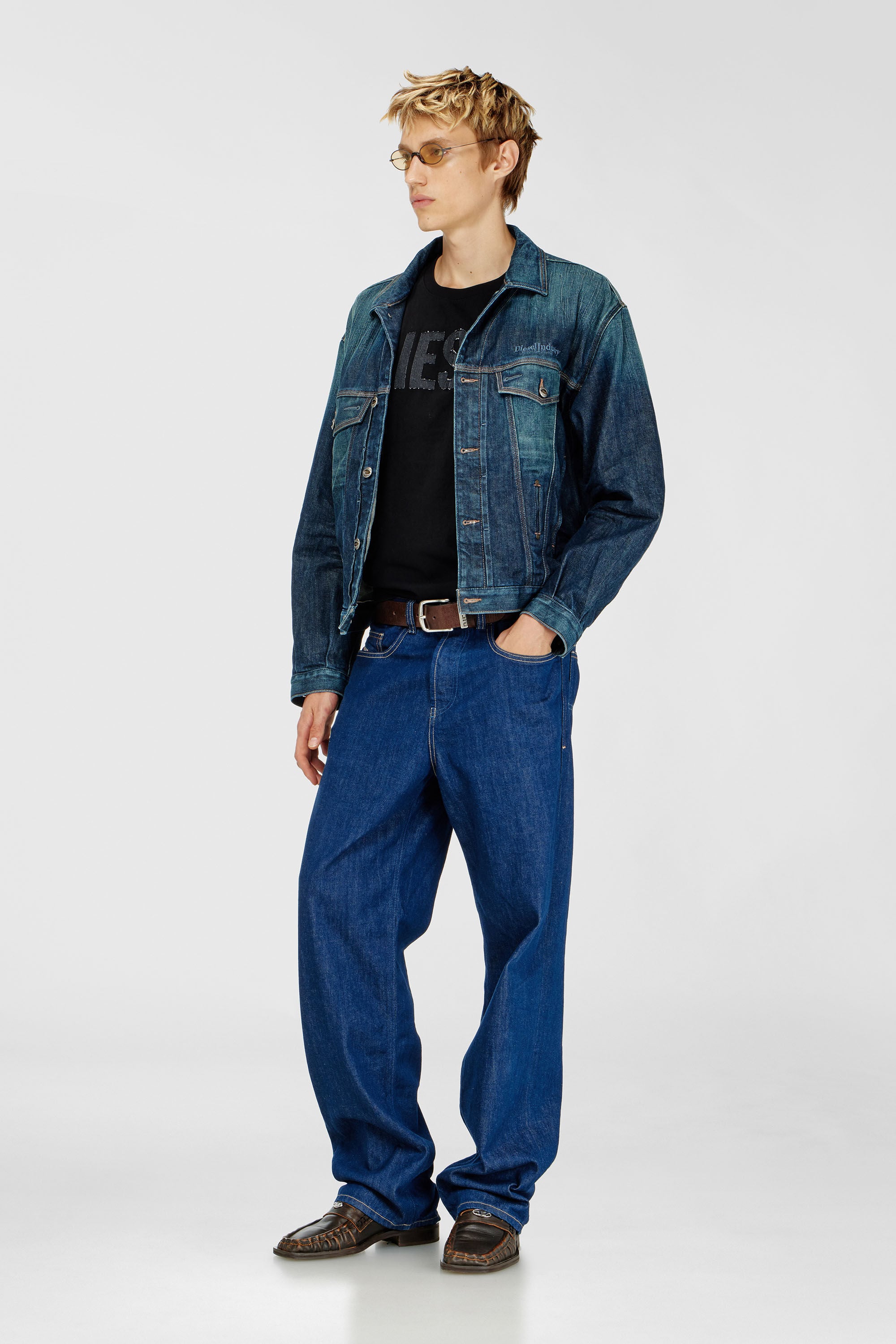 Diesel - T-JUST-APP-T92, Man's Cotton T-shirt with tonal Diesel logo print in Black - 1