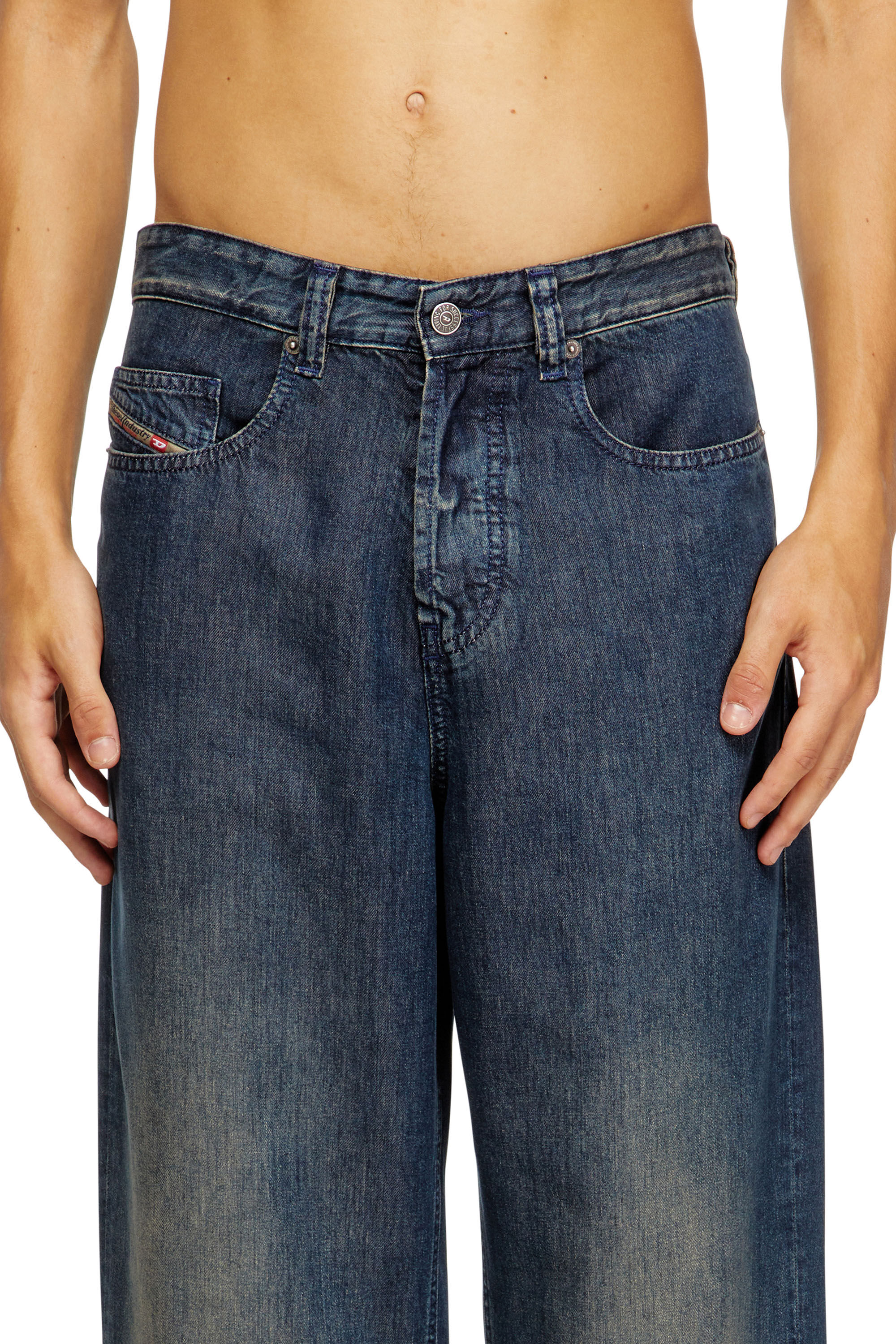 Diesel - Man's Relaxed Jeans 2001 D-Macro 068TD, Dark Blue - 5