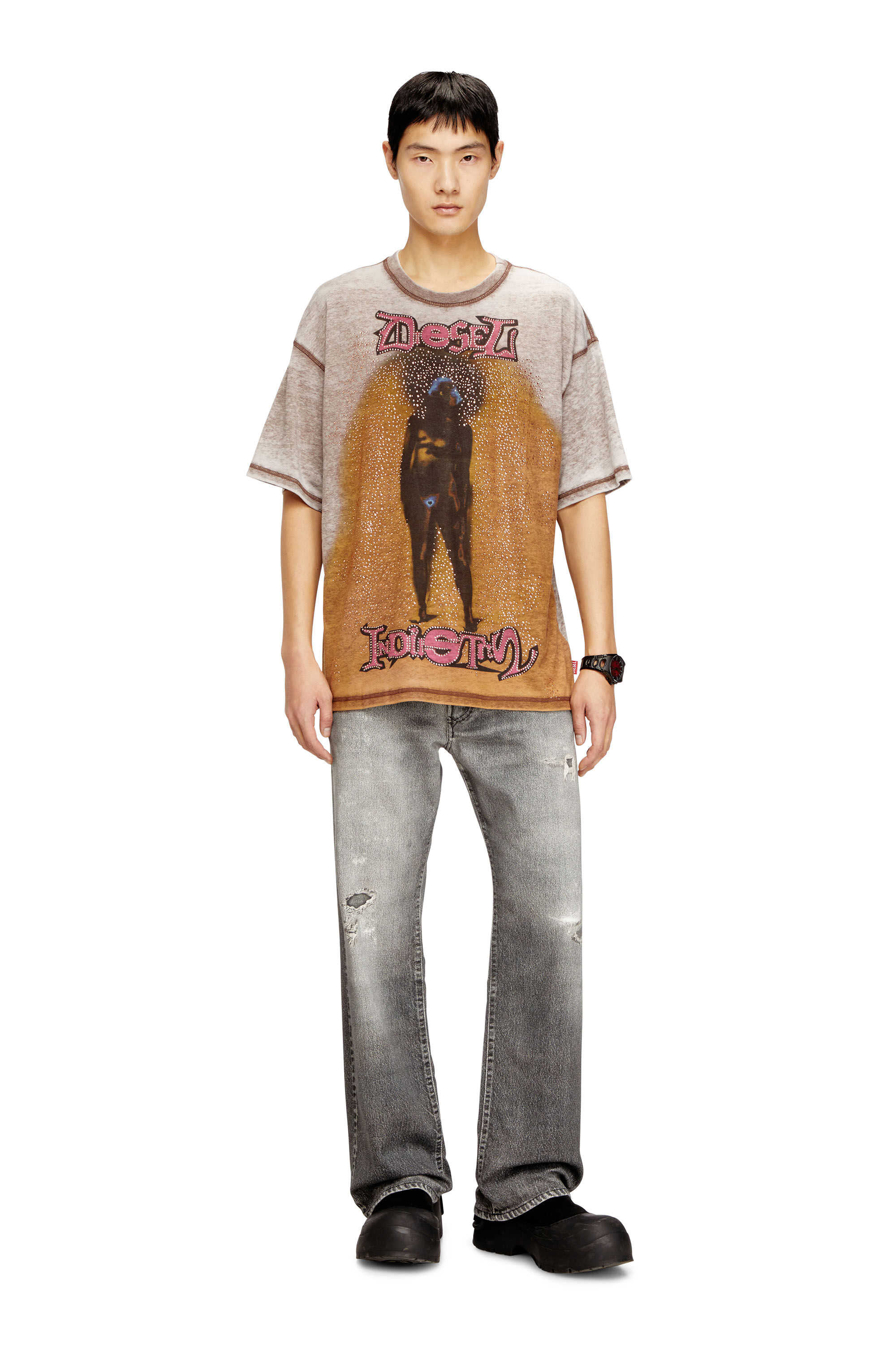 Diesel - T-BOXT-V12, Man's Relaxed T-shirt with print and studs in Light Brown - 1