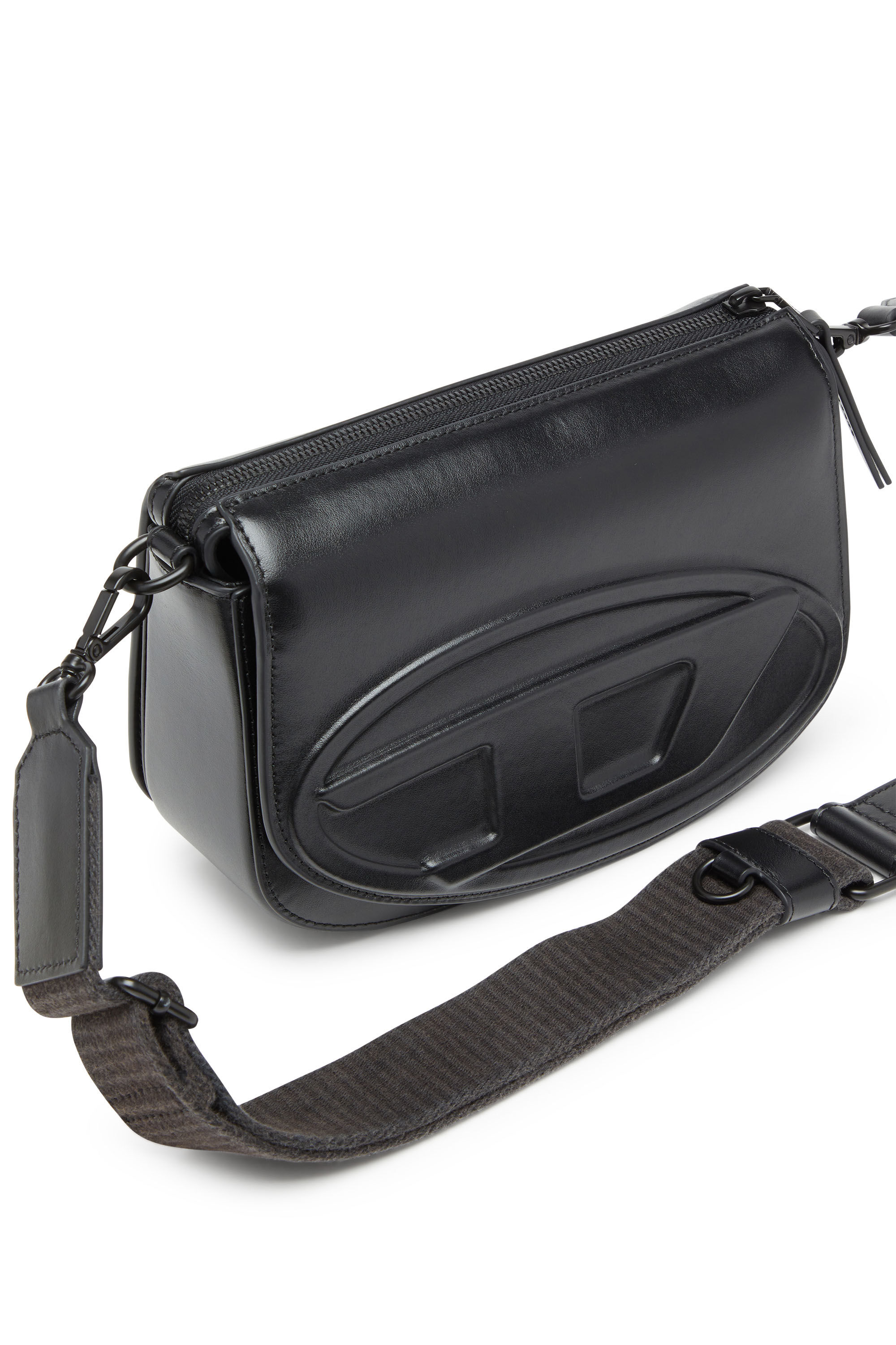 【送料&関税込】Diesel 1dr Camera Bag Women's 1DR-Camera bag in premium leather | Black | Diesel