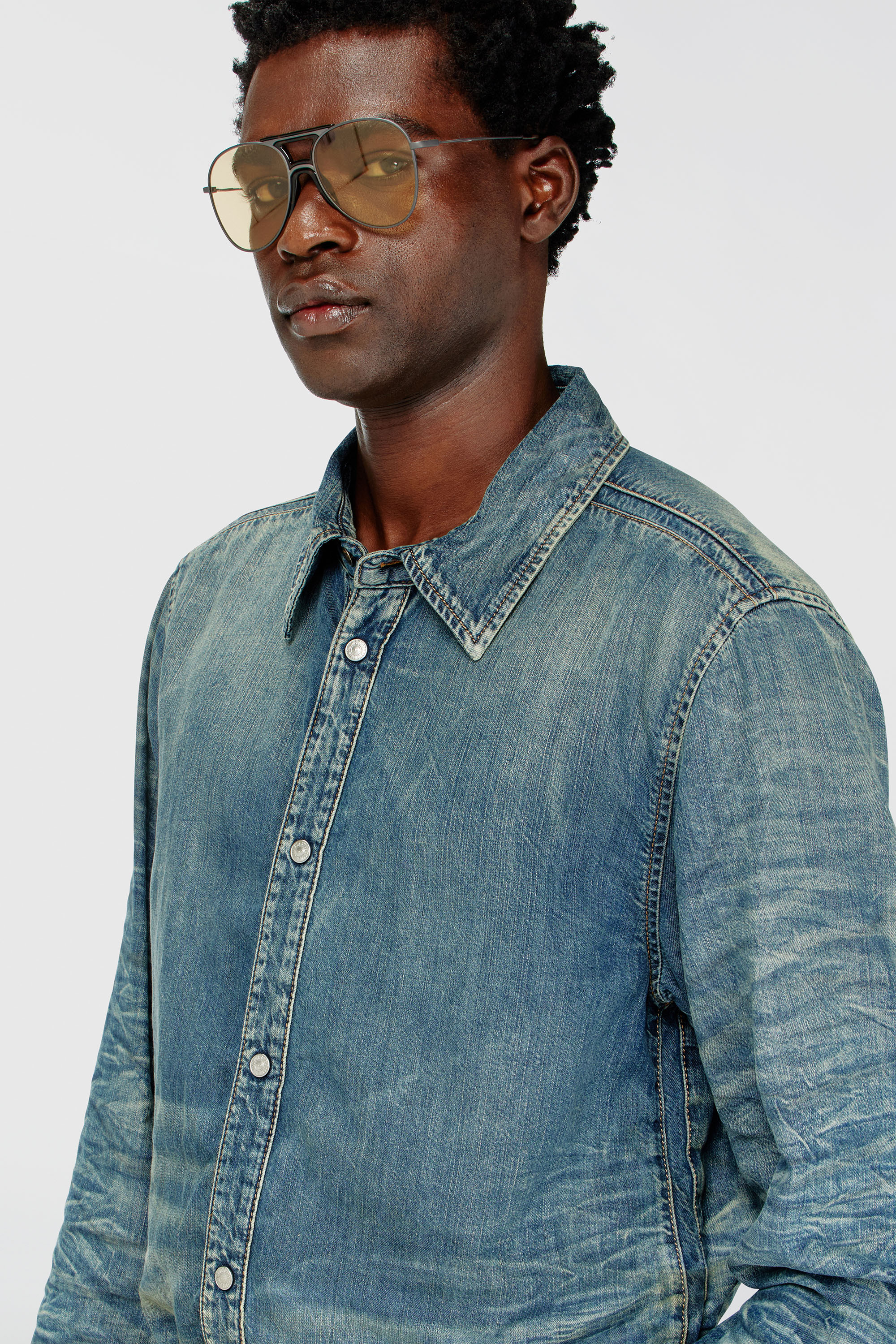 Diesel - D-SYNAR-FSJ4, Man's Shirt in dirty-effect creased denim in null - 5