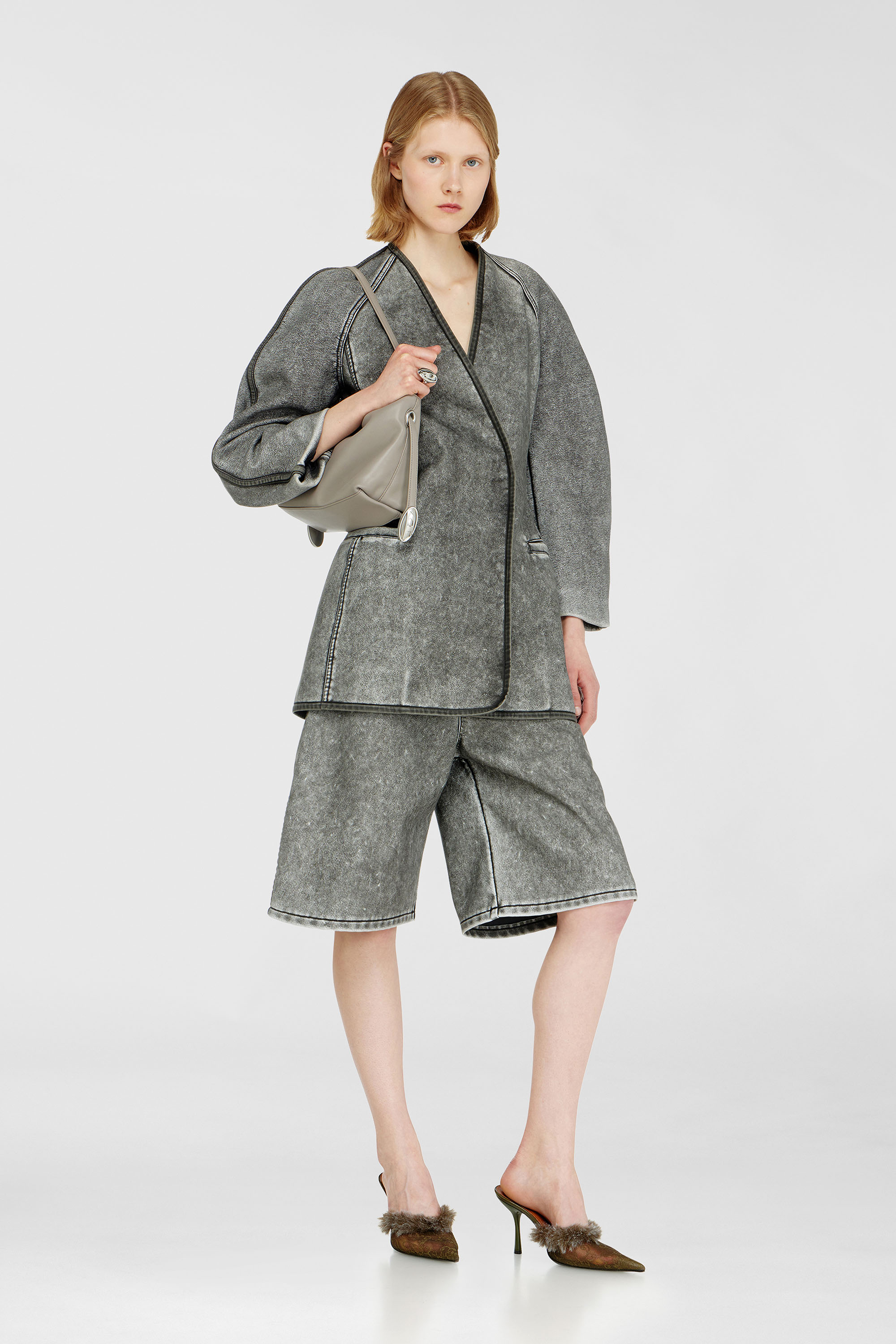 Diesel - P-ARLOR, Woman's Bermuda shorts in PU in Grey - 1