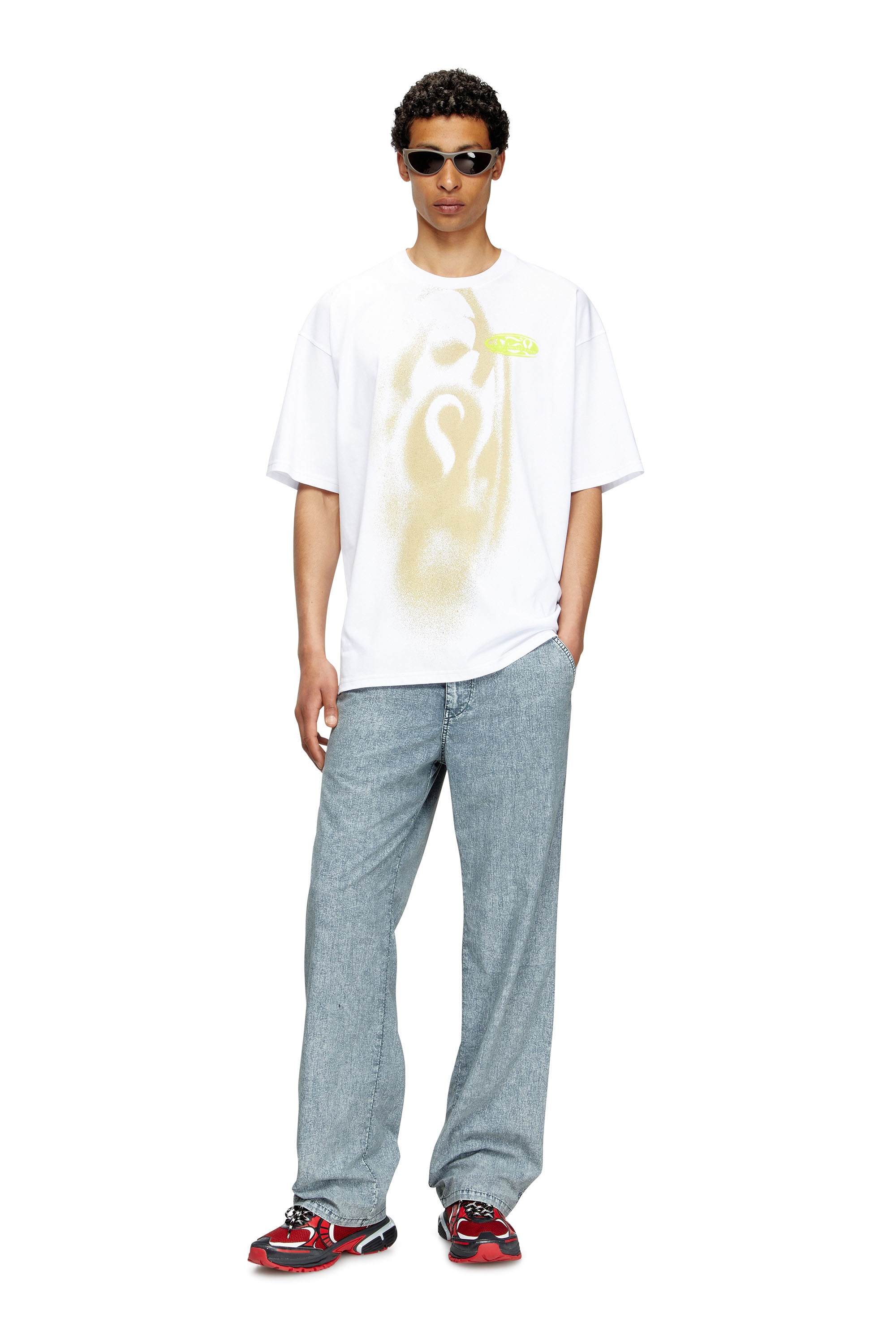 Diesel - T-BOXT-T7, Man's T-shirt with spray-effect print in White - 3