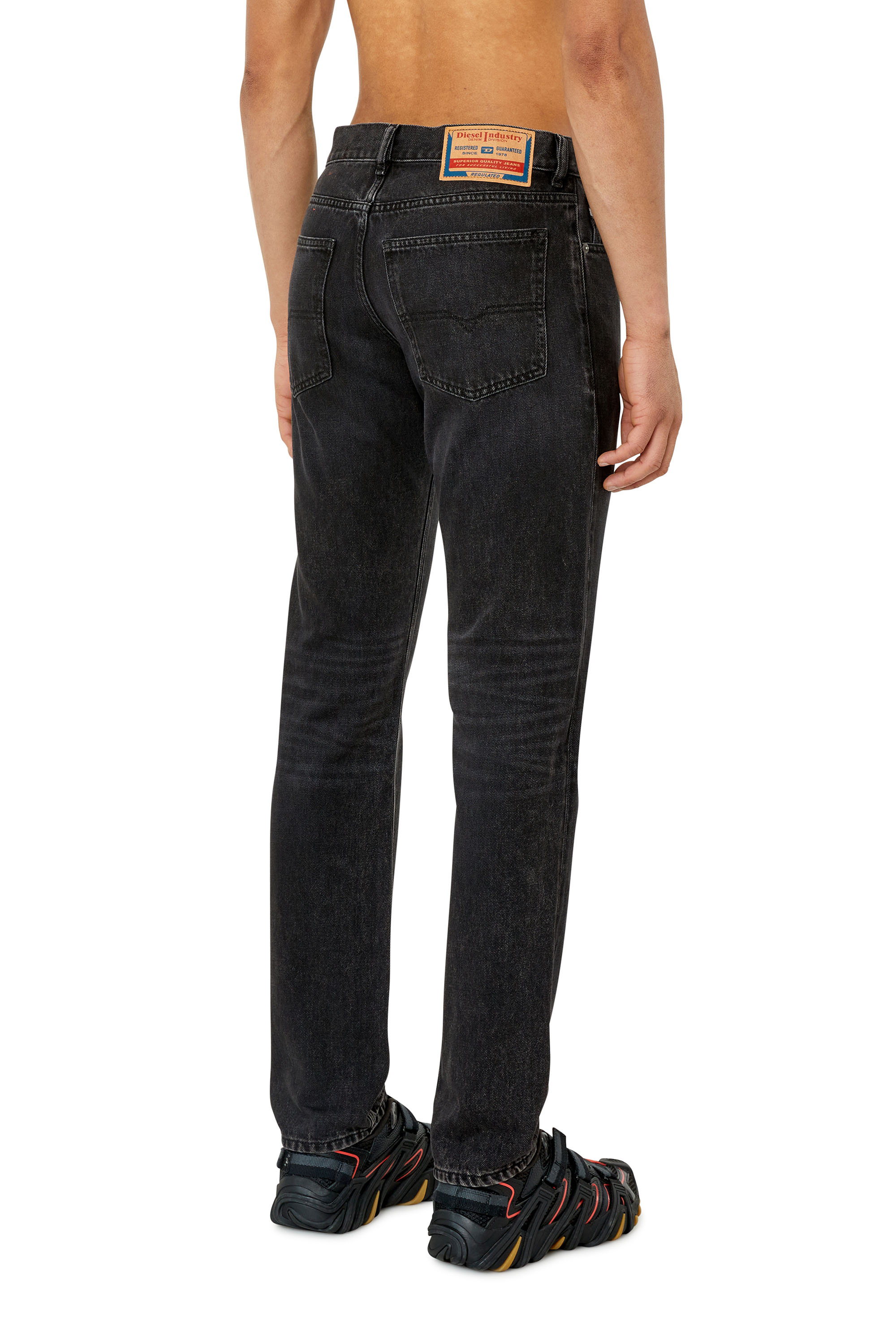 Diesel - Straight Jeans 1995 D-Sark 09B88, Black/Dark grey - Image 2