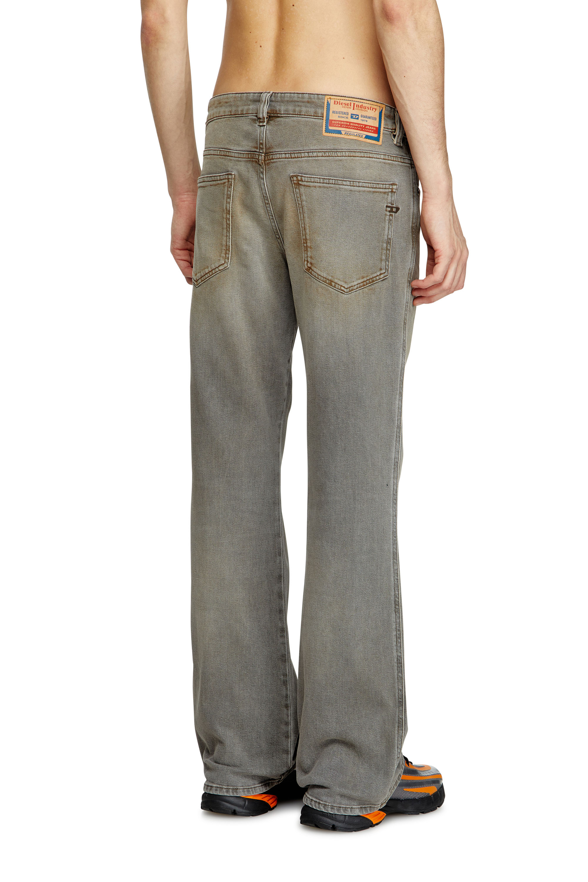 Diesel - Man's Bootcut Jeans 1998 D-Buck 09L37, Light Grey - 3