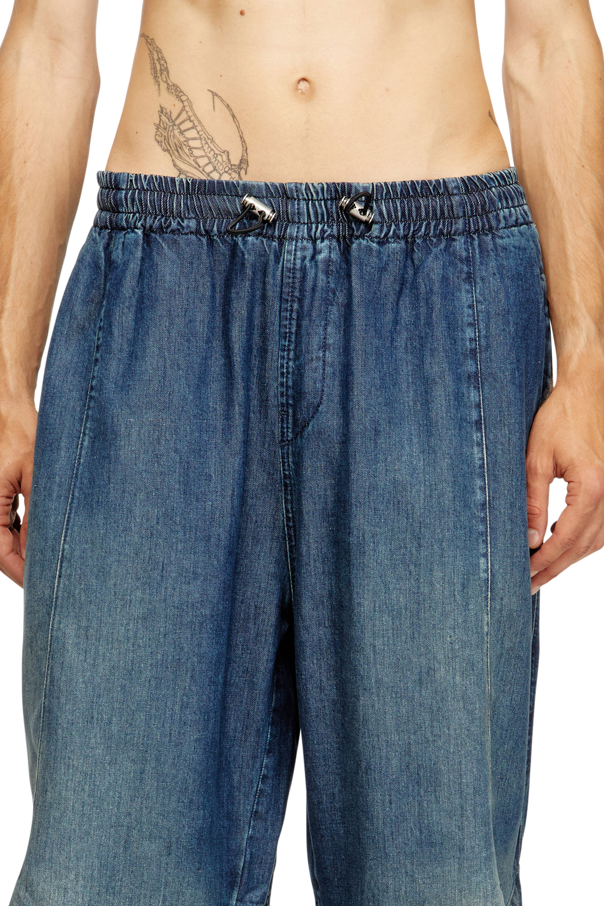 Diesel - Man's Relaxed Jeans D-Pari 068TC, Dark Blue - 5