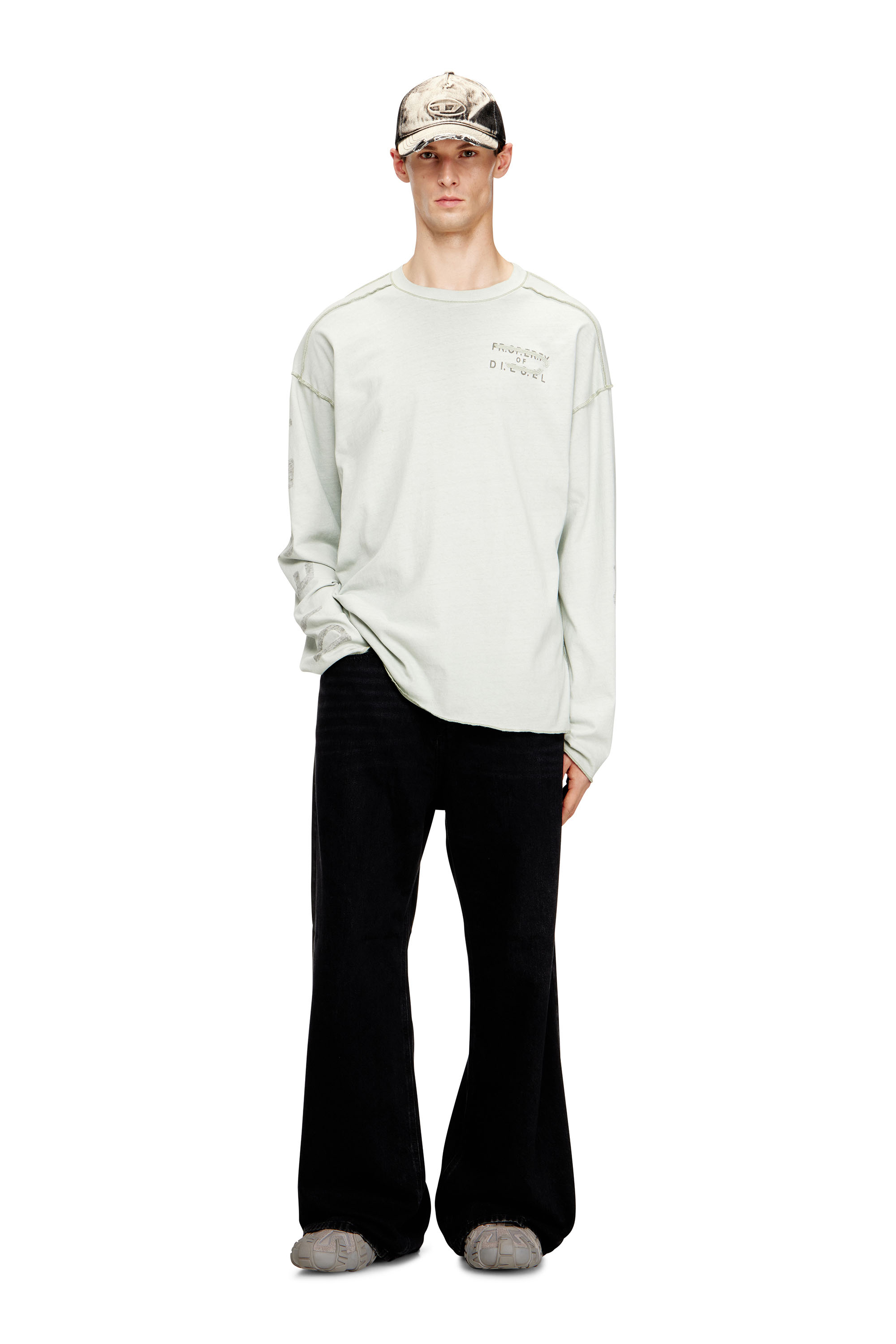 Diesel - T-LOOK-LS, Man's Relaxed long-sleeve T-shirt with printed sleeves in Light Grey - 2